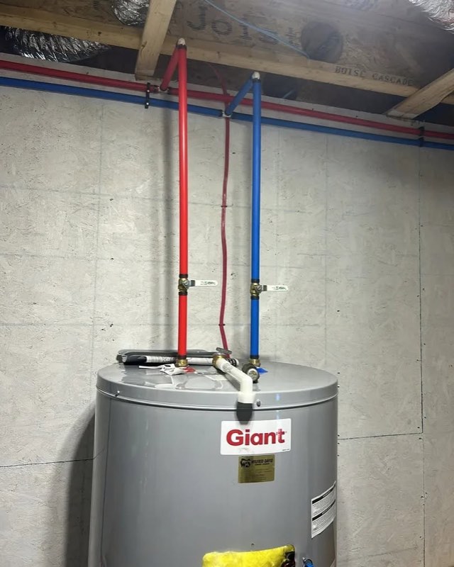 Chauffe-eau installé avec ses raccords